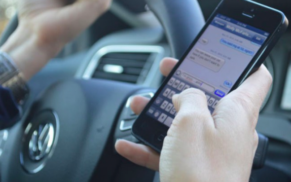 Nevada's Driving With Hand-held Cell Phone Use Laws